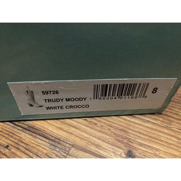 Diba True Leather Mid Calf Western Boots - Croc Embossed, Size 8 US, New In Box - Picture 4 of 7